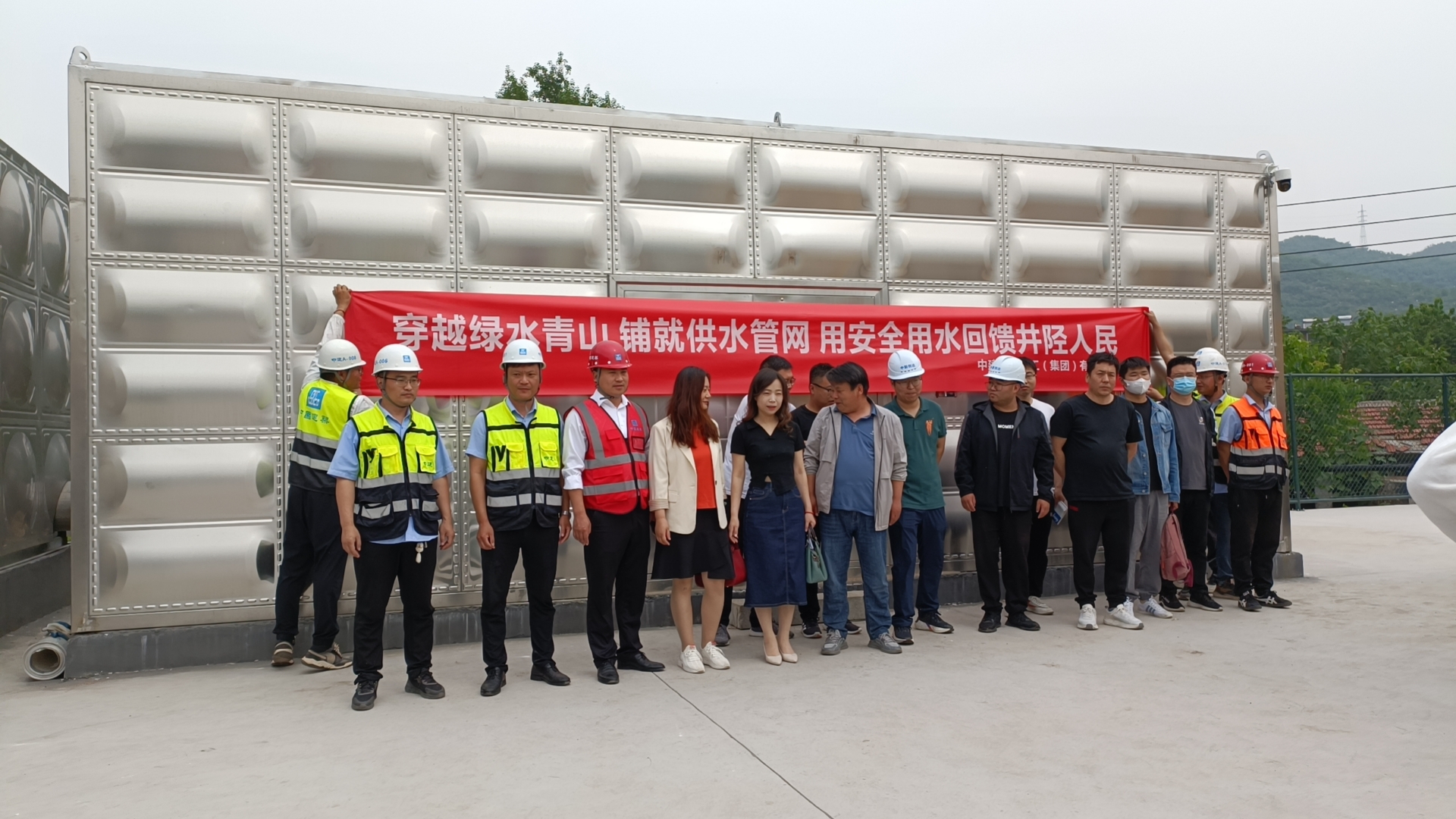 合作經(jīng)驗(yàn)豐富 老客戶(hù)轉(zhuǎn)介紹占比80% 合作經(jīng)驗(yàn)豐富 老客戶(hù)轉(zhuǎn)介紹占比80%